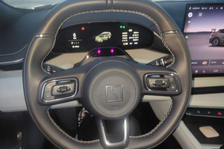 Used Zeekr 001 2025 WE Edition 95 kWh All-Wheel Drive
