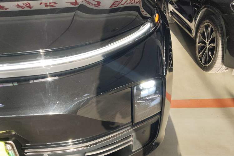 Used Li Auto L7 2023 Pro Model
