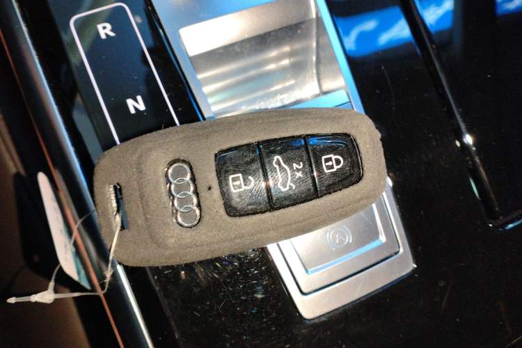 Used Audi A8 2022 A8L 50 TFSI quattro Comfort Edition Collector's Model
