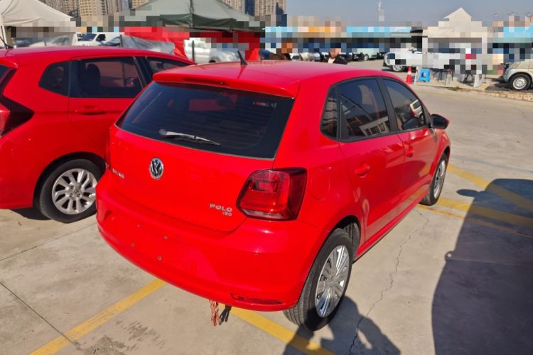 Used Volkswagen Polo 2016 1.6L Automatic Comfort Model
