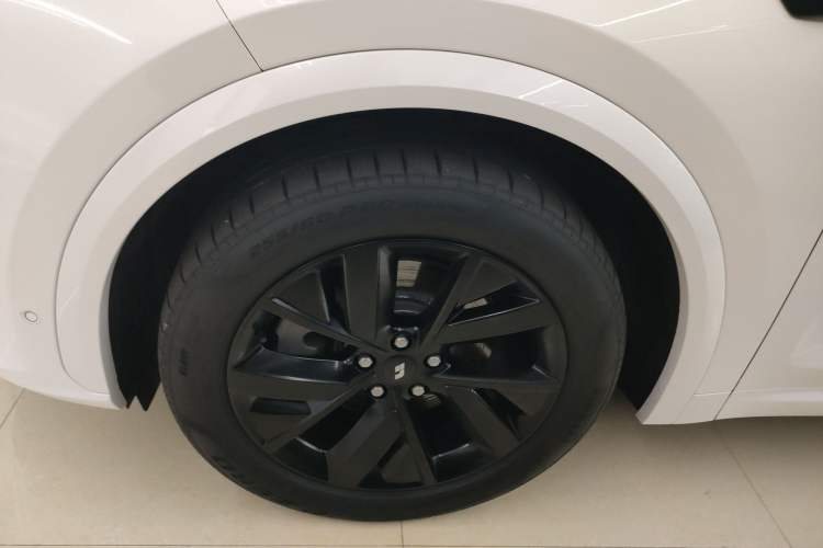 Used Li Auto L7 2023 Air model
