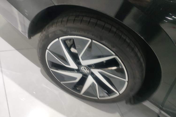 Used Volkswagen Magotan 2024 380TSI DSG Prestige Edition DaMai Package
