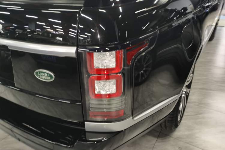 Used Land Rover Range Rover 2016 3.0 SC V6 Vogue SE Long-Wheelbase Edition