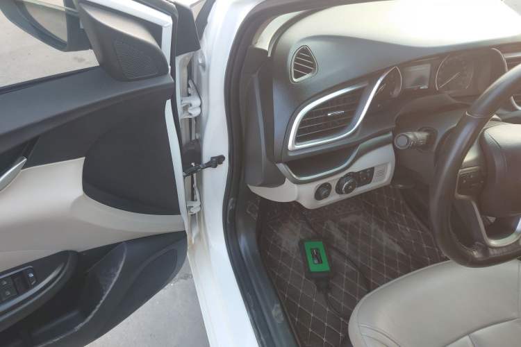 Used Buick GT 2018 15T Dual-Clutch Elite Model China V Standard
