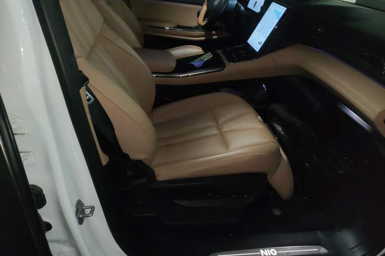 Used Nio ES8 2022 100kWh Signature Edition Seven-Seater
