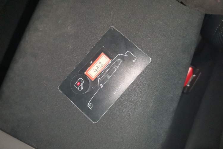 Used  G318 2024 Four-Wheel-Drive Air Suspension Model