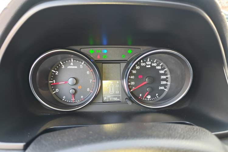 Used Haval M6 2021 PLUS 1.5T DCT Prestige Smart Connectivity Model
