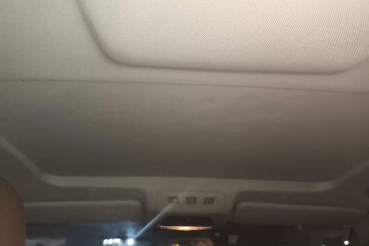 Used BMW 5 Series 2014 525Li Leading Model