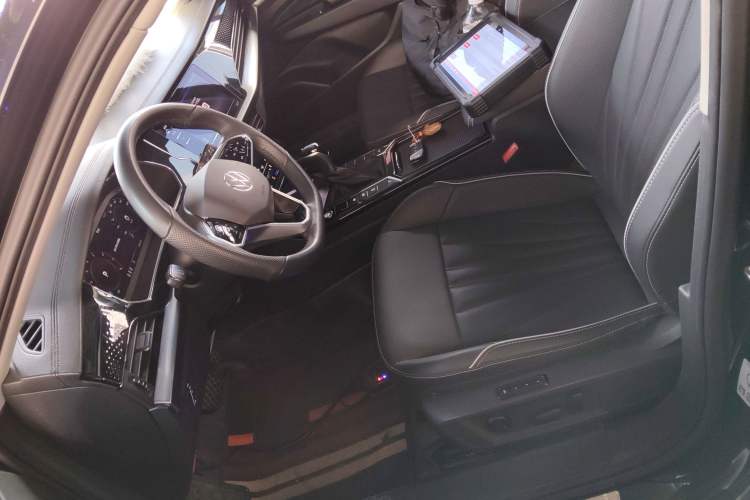 Used Volkswagen Passat 2024 330TSI Starry Elite Edition
