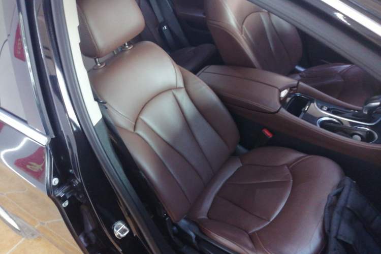 Used Buick Envision 2018 28T Four-Wheel Drive Elite Version
