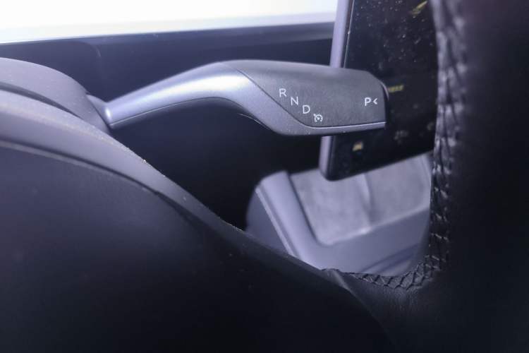 Used Tesla Model Y 2021 Long-Range All-Wheel-Drive Version