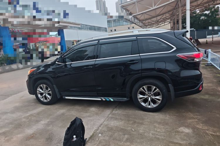 Used Toyota Highlander 2017 2.0T Two-Wheel Drive Elite Edition 5 Seats
