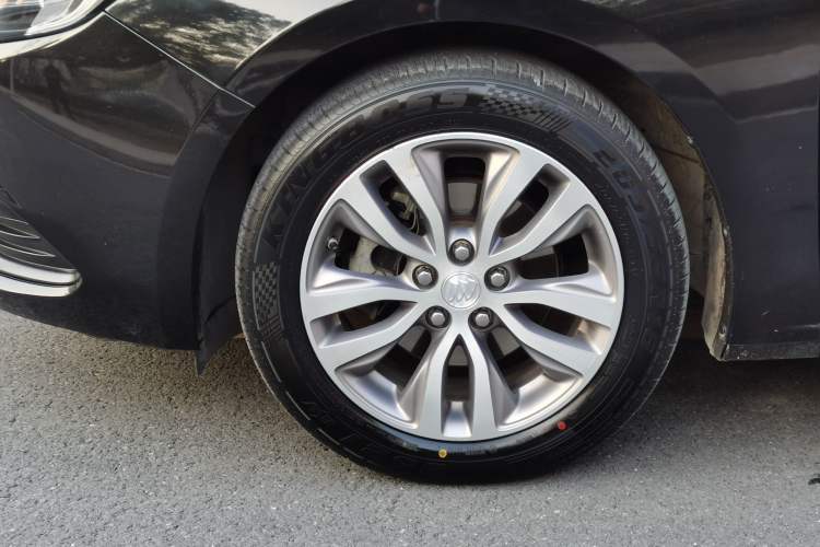 Used Buick GT 2018 18T Automatic Elite Model