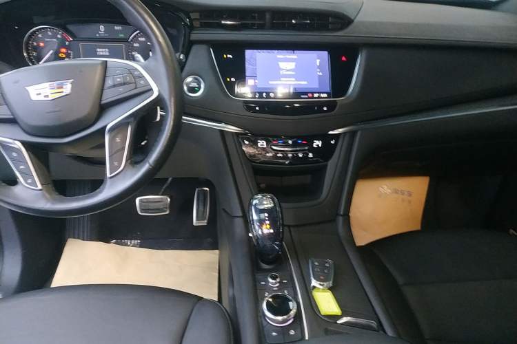 Used Cadillac XT5 2022 2.0T Four-Wheel Drive Luxury Version (Hummingbird Edition)
