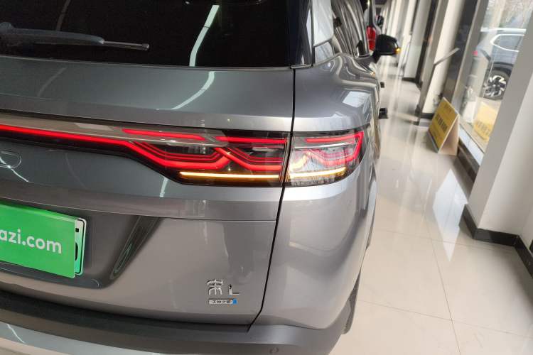 Used BYD Song L DM-i 2025 Intelligent Driving Version 112 km Beyond-Range Type