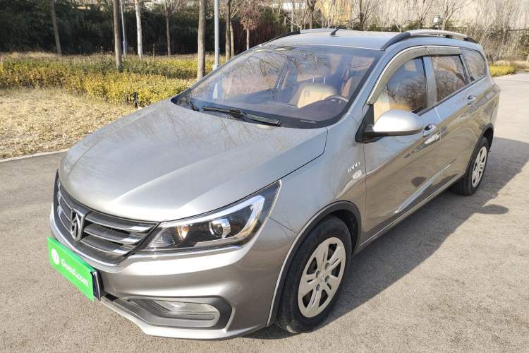 Used Baojun 310W 2017 1.5L Manual Comfort Version China V