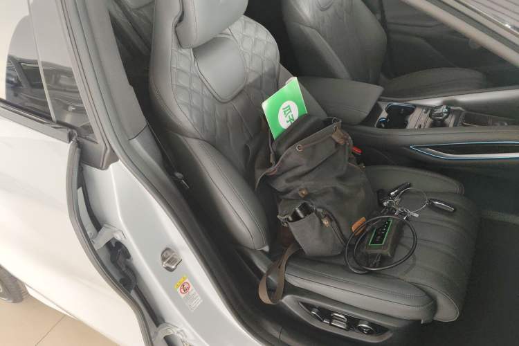 Used BYD Song L EV 2025 Intelligent Driving Version 662 km LiDAR Excellence Edition