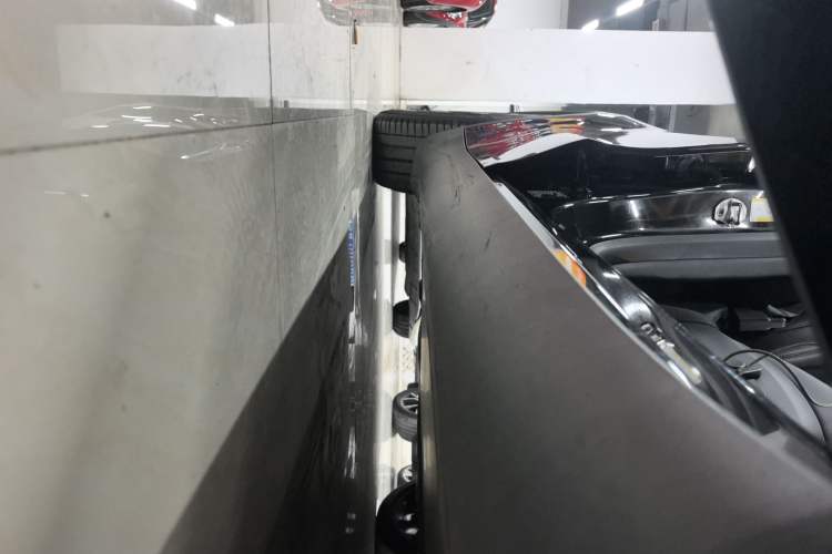 Used Tesla Model Y 2021 Long-Range All-Wheel-Drive Version 3D7
