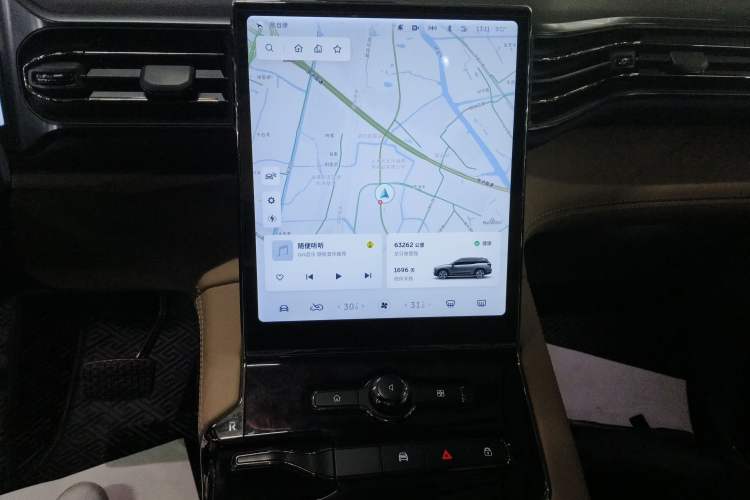 Used Nio ES8 2020 415 km Range 6-Seater Version
