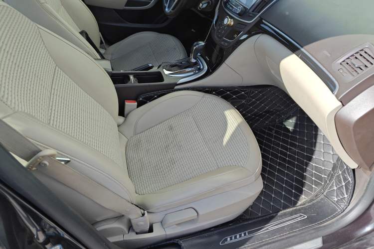 Used Buick Regal 2015 2.0L Leading Fashion Edition
