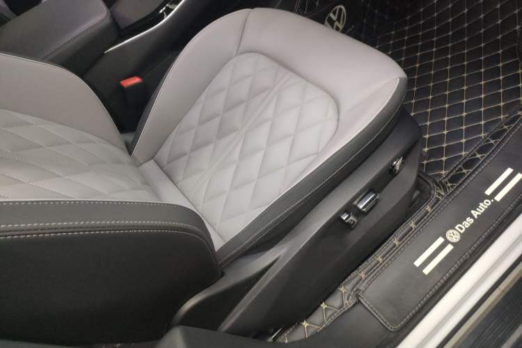 Used Volkswagen Talagon 2023 380TSI Four-Wheel Drive R-Line Cruise Edition
