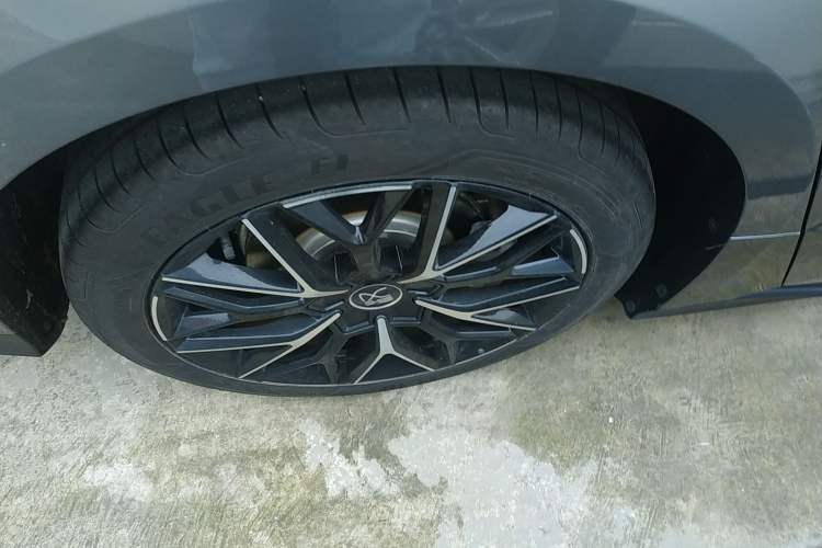 Used BYD Han 2025 DM-i 125KM Prestige Model
