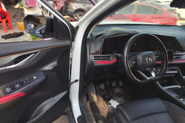Used Changan CS55PLUS 2021 Blue Whale Edition 1.5T Manual Luxury Model
