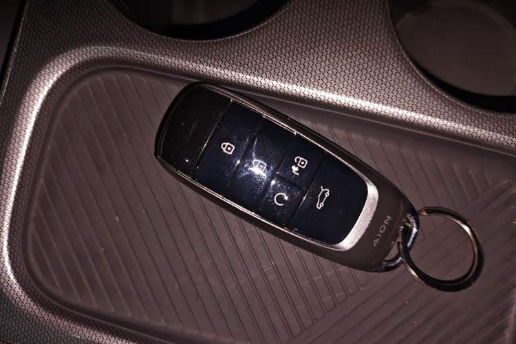 Used AION Y 2023 Plus 610 Smart Edition Ternary Lithium
