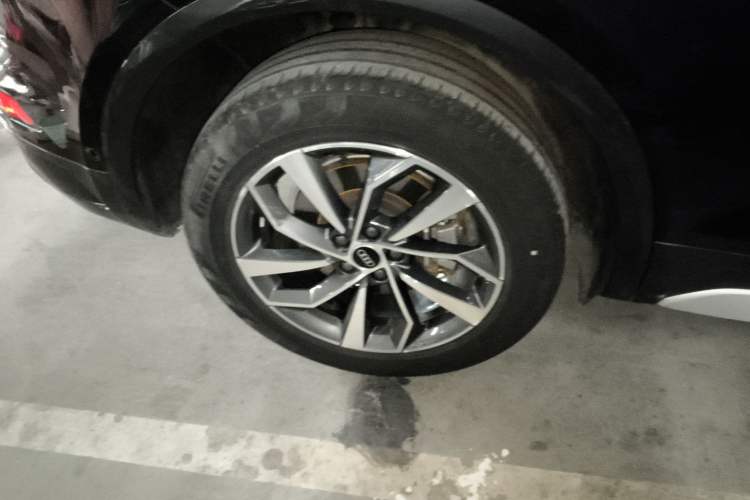 Used Audi Q5L 2022 40T Luxury Elegant Model
