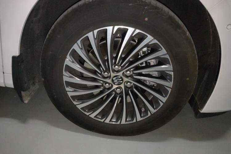 Used Buick Century 2023 2.0T Seven-Seater Deluxe Edition
