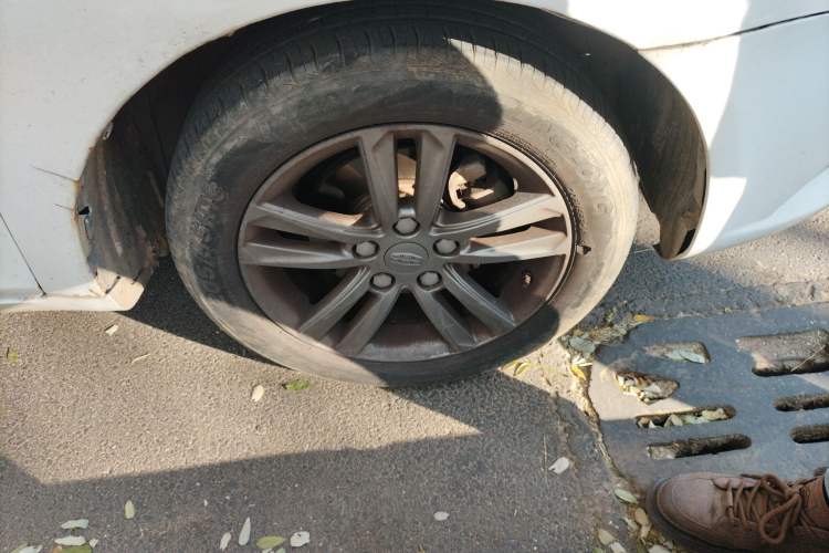 Used Geely Auto Emgrand 2017 Sedan Million Edition 1.5L Manual - Upward Version
