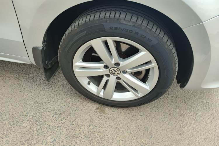 Used Volkswagen Sharan 2018 Revised Version 380TSI Comfort Edition 7-Seater
