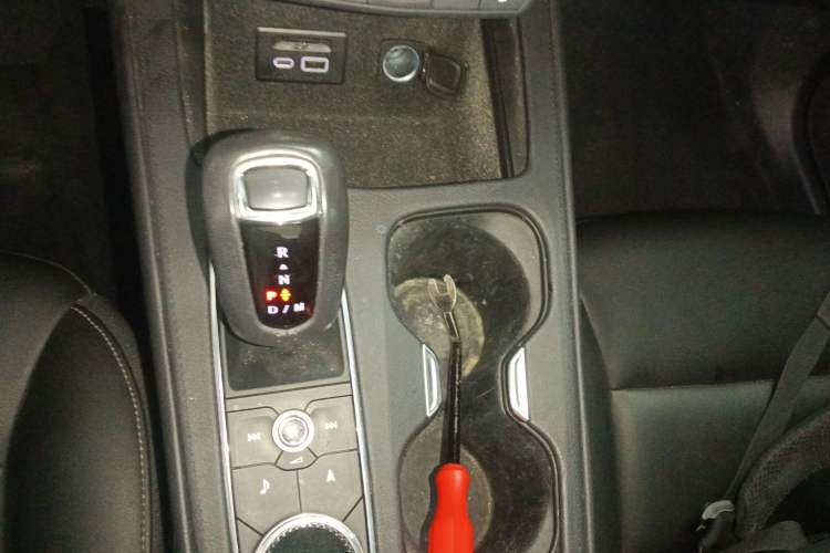 Used Cadillac XT4 2018 28T Two-Wheel Drive Leading Version
