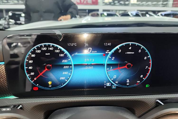 Used Mercedes-Benz A-Class 2022 Revised Version A 200 L Sport Sedan Fashionable Style