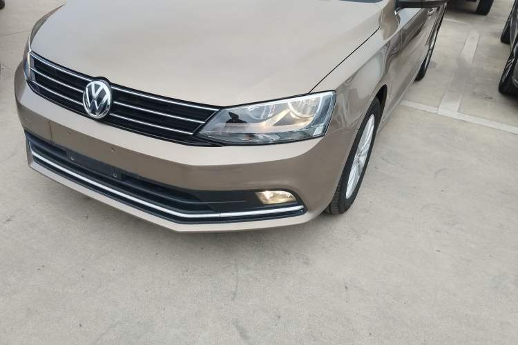 Used Volkswagen Sagitar 2015 1.6L Automatic Comfort Model