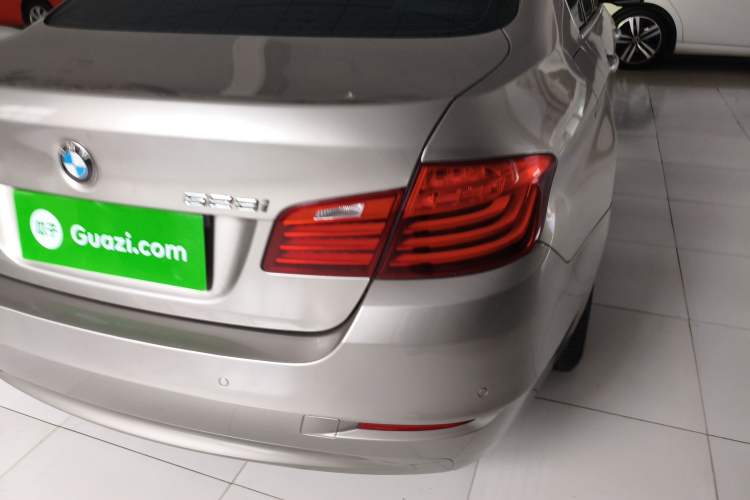 Used BMW 5 Series 2014 520i Elegant Edition
