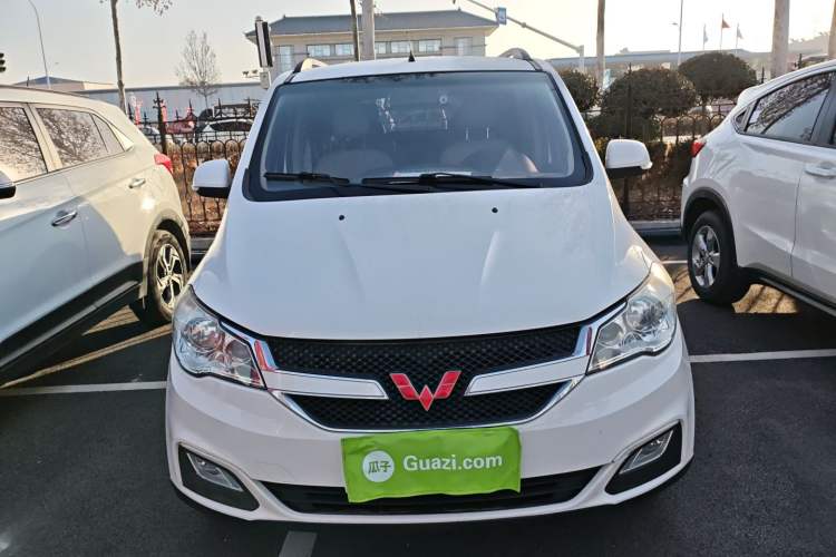 Used Wuling Hongguang 2015 1.5L S1 Comfort China V Standard
