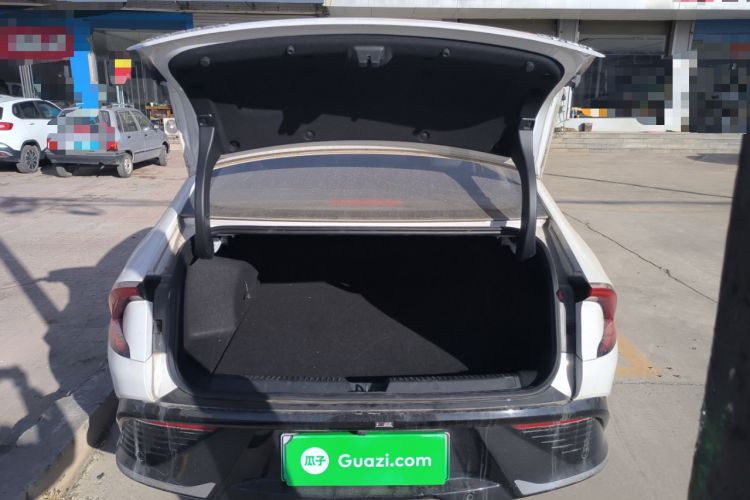 Used Wuling E5 2024 410 km Standard Version
