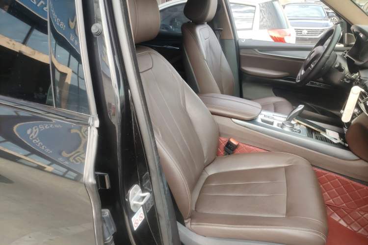 Used BMW X5 2018 xDrive28i
