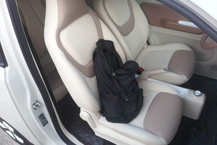 Used Wuling Hongguang MINIEV 2024 3rd Generation 215km Advanced Version
