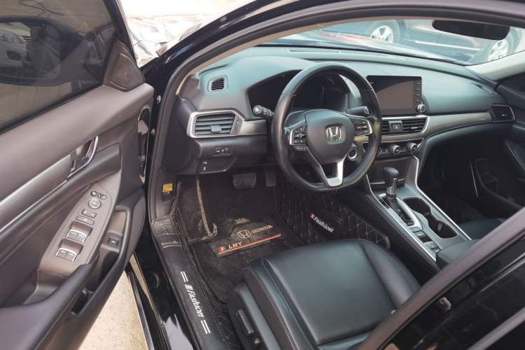 Used Honda Accord 2018 260TURBO Prestige Edition China VI
