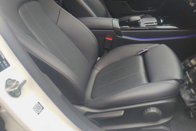 Used Mercedes-Benz A-Class 2022 Restyled A 200 L Sport Sedan Fashion Version
