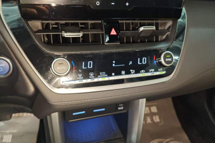 Used Toyota FRONTLANDER 2023 2.0L Smart Electric Hybrid Dual-Engine Luxury Edition
