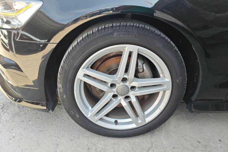 Used Audi A6L 2018 30th Anniversary Edition 30 FSI Style Model
