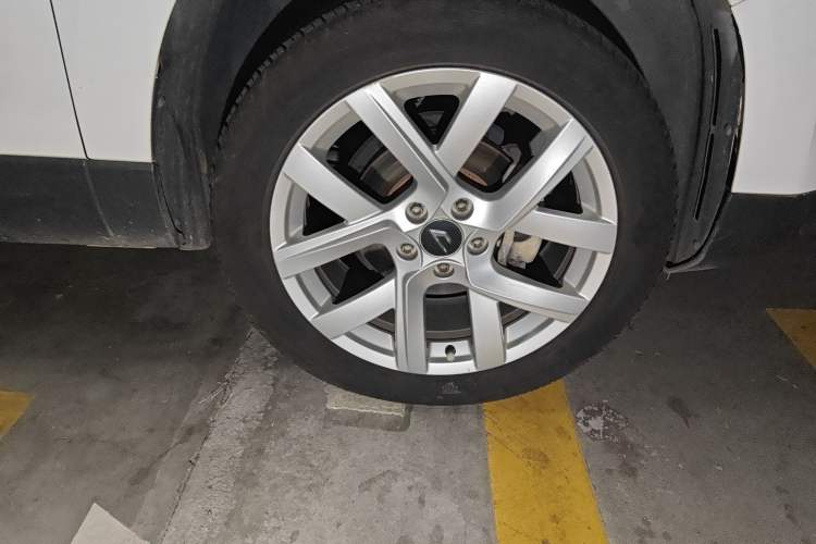 Used Jetta VS5 2022 280TSI Manual Advanced Pro Trim
