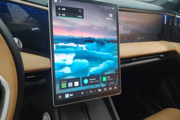 Used Geely Galaxy L7 2024 1.5T 115 km Starship Dragon Edition
