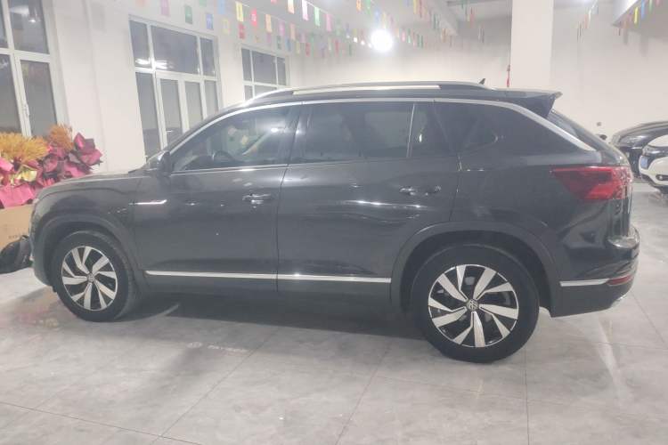 Used Volkswagen Tayron 2020 330TSI Two-Wheel Drive Luxury Smart Connectivity Version