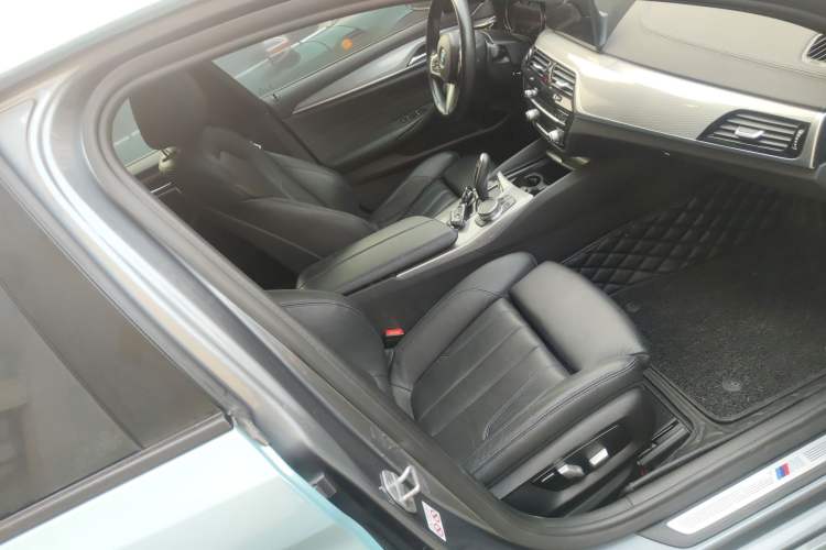 Used BMW 5 Series 2018 525i M Sport Package