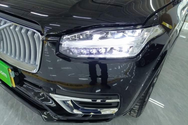 Used Volvo XC90 2024 B5 SmartDrive Luxury Edition 5 Seats