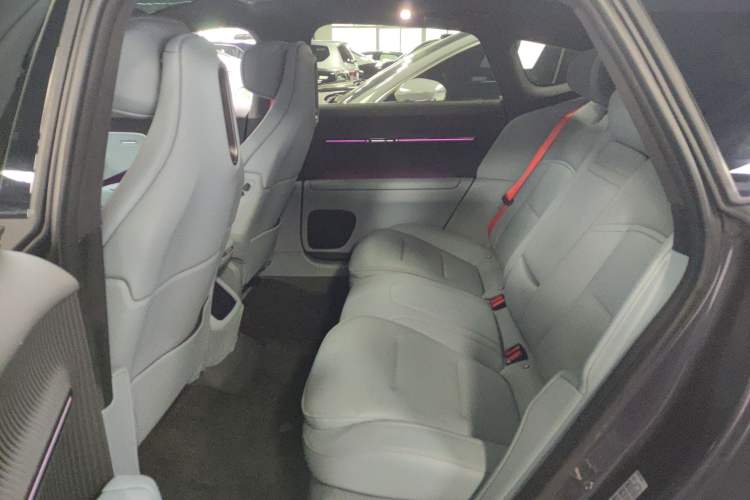 Used  12 2023 650 Three-Laser Four-Wheel Drive Performance Edition